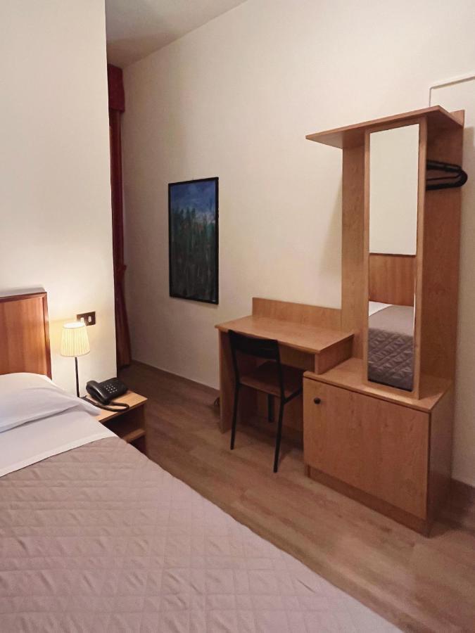 Hotel Umbria Perugia Luaran gambar